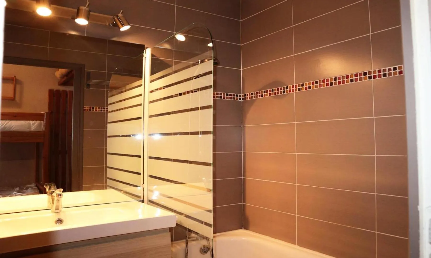 Residence Le Cairn - Studio 4 Personnes En Coeur De Station Mae-4914 레오레스
